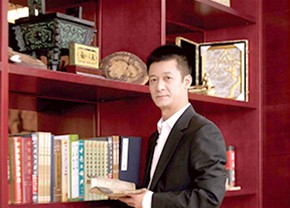 鑫華的自動(dòng)點(diǎn)膠機(jī)產(chǎn)品質(zhì)量穩(wěn)定，經(jīng)久耐用